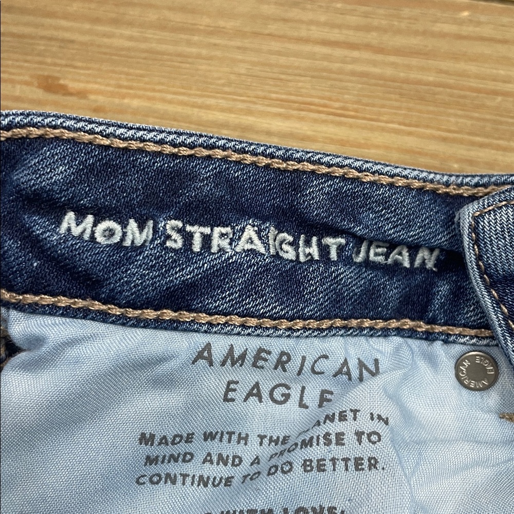 American Eagle Mom Straight Jeans Crossover Waist - Picture 7 of 9